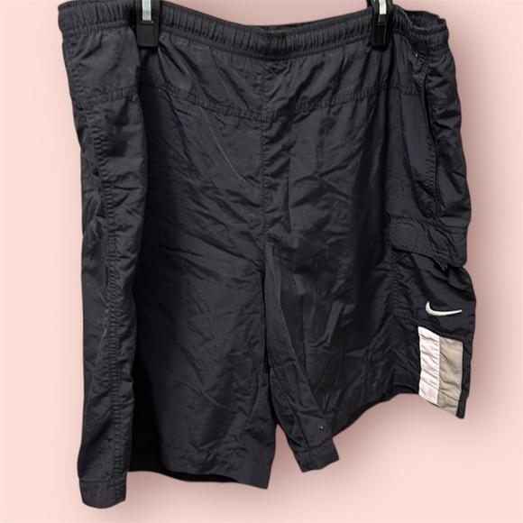 Nike Swimming Trunks Shorts With Pockets black Men’s large - Picture 1 of 14